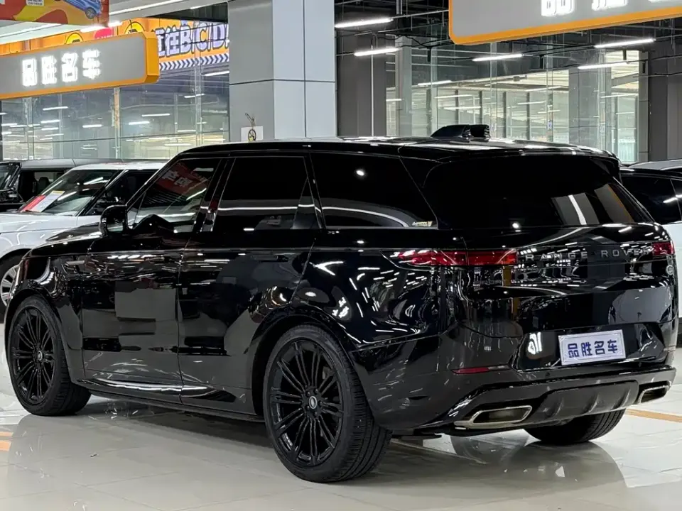 Land Rover Sport