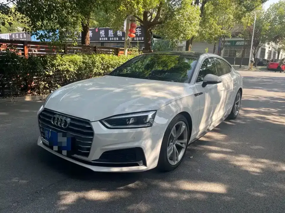 Audi A5 (Import)