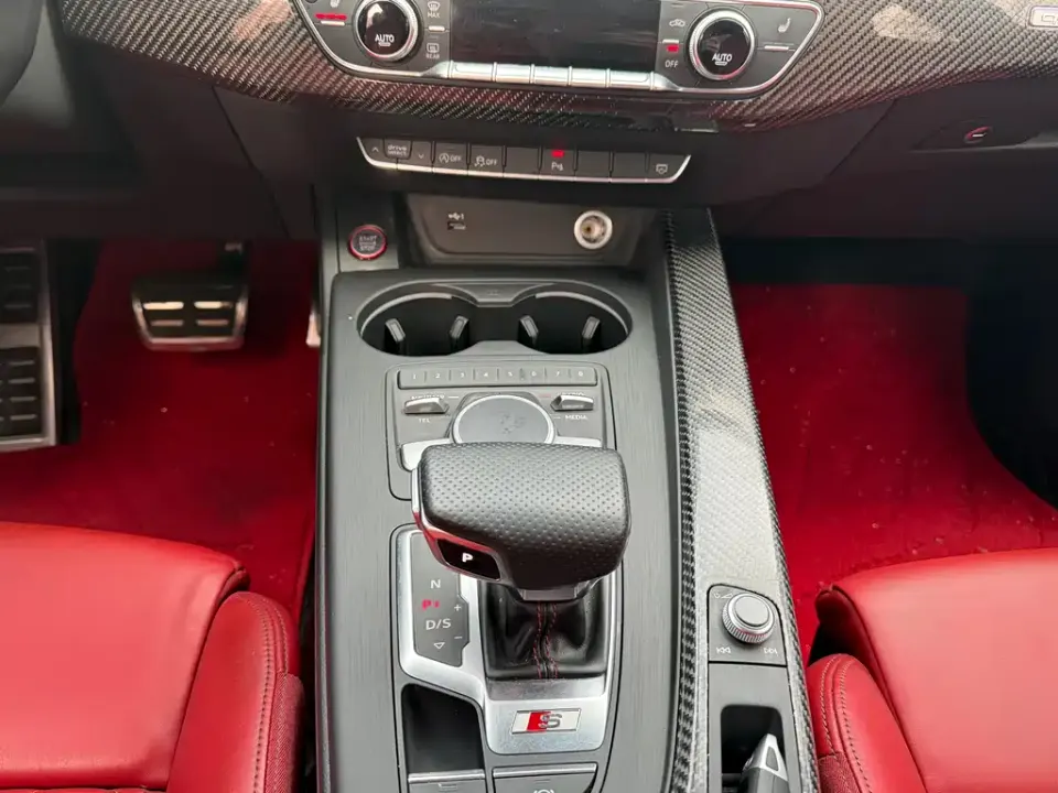 Audi S4