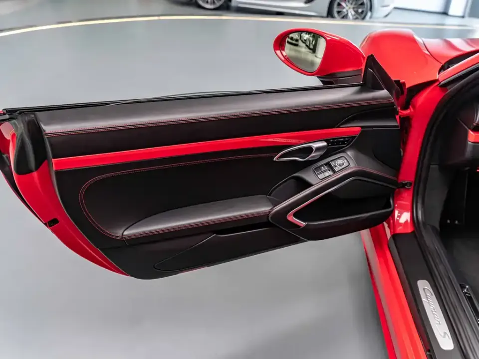 Porsche 718