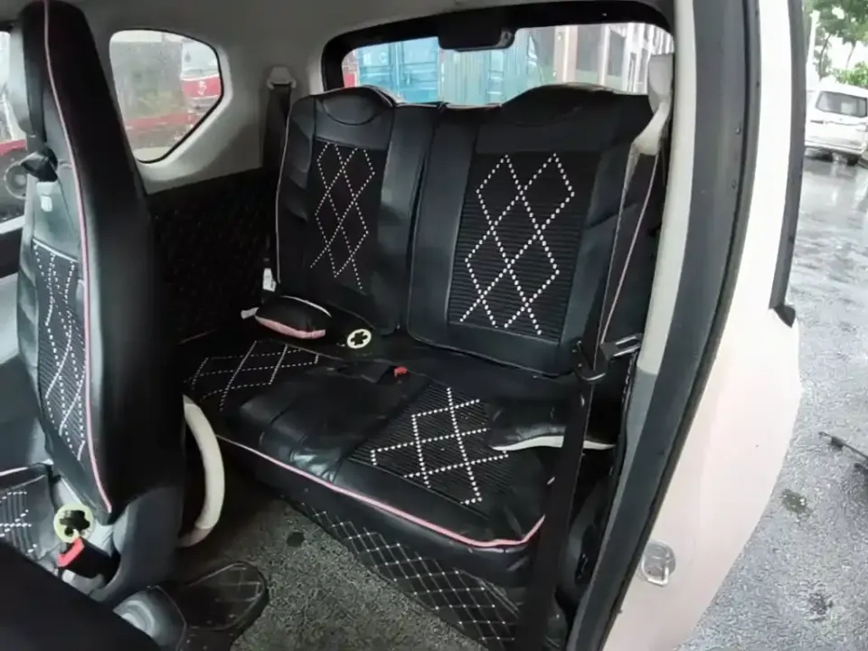 Wuling MINIEV