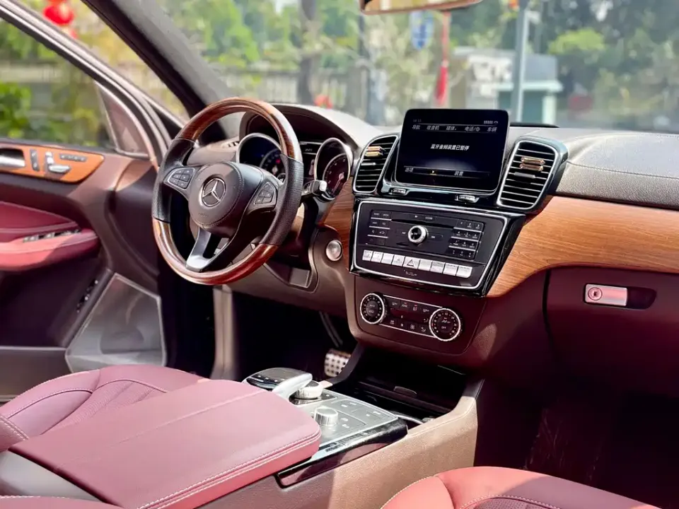 Mercedes-Benz GLS