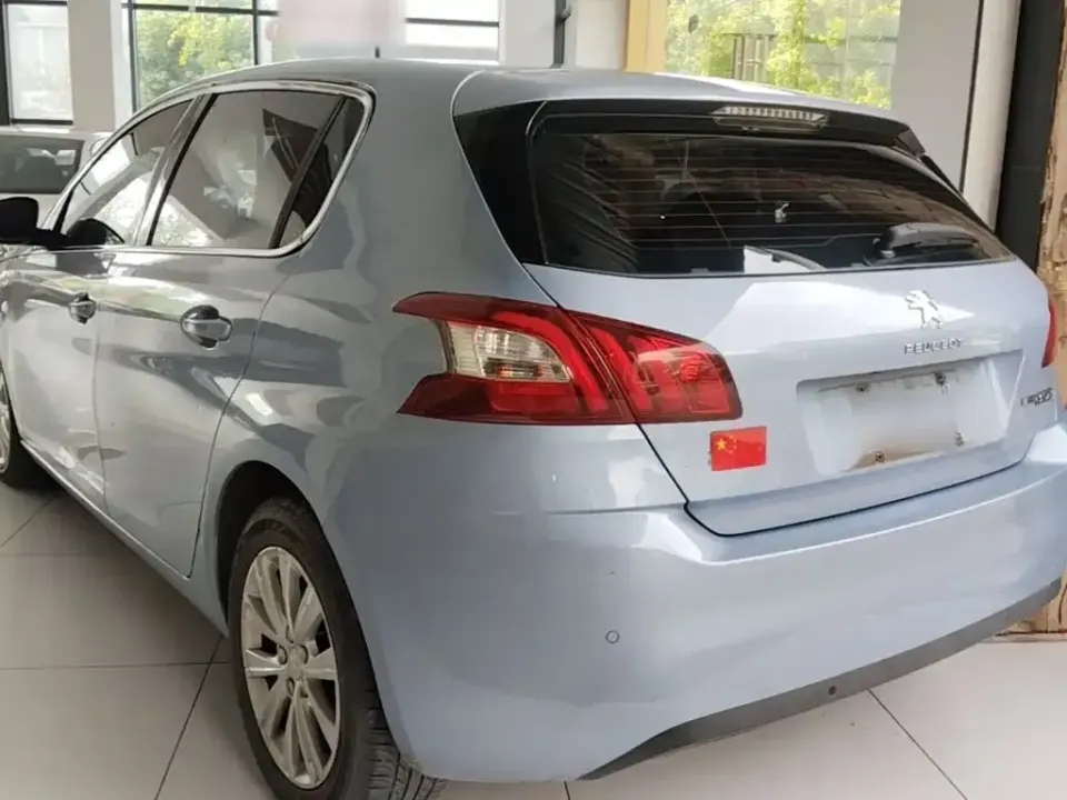 Peugeot 308S