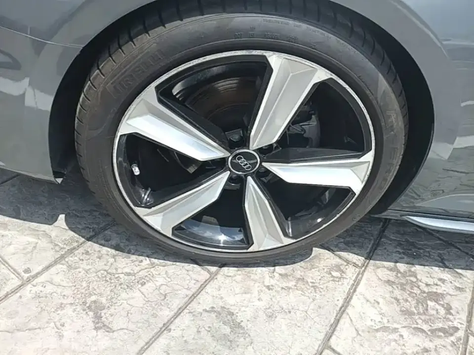 Audi A4 (Import)