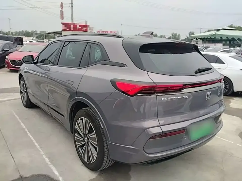 Buick E5
