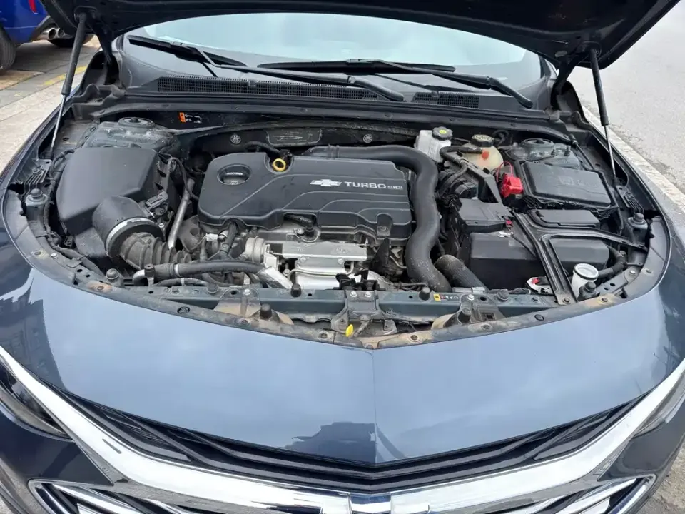 Chevrolet Malibu XL