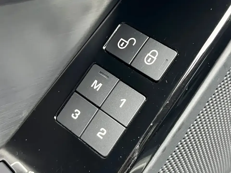 Land Rover Velar