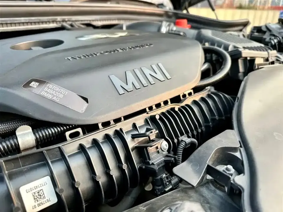 MINI Mini JCW