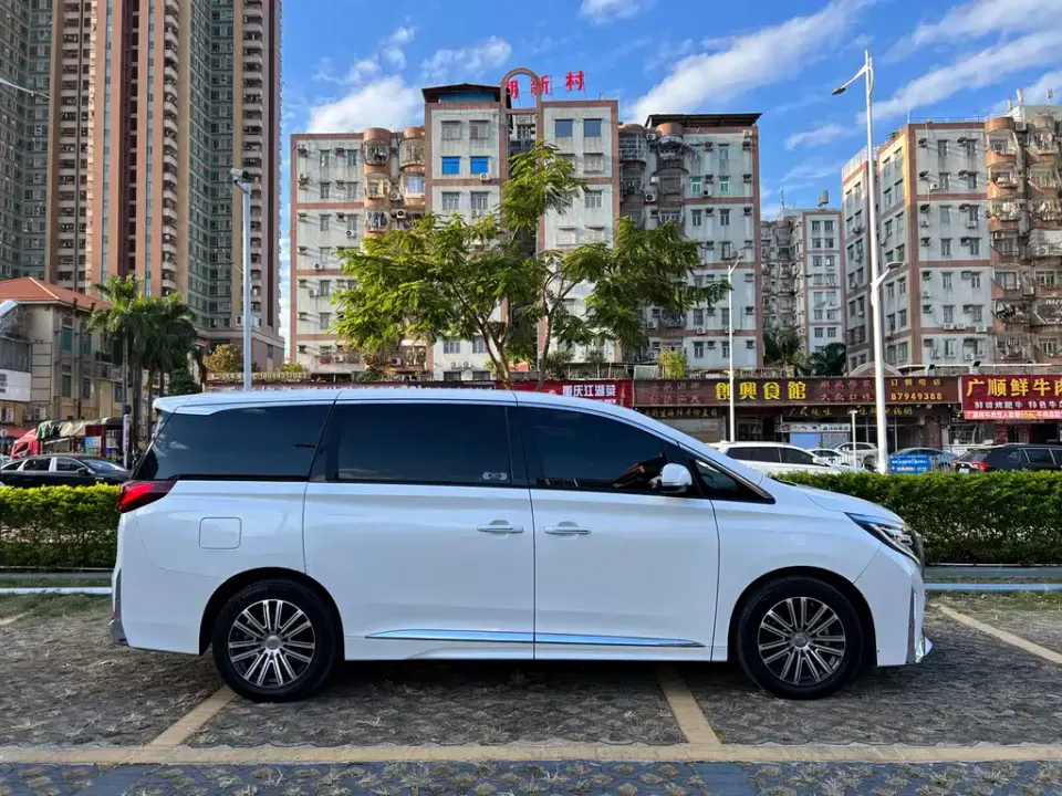 GAC Trumpchi M8