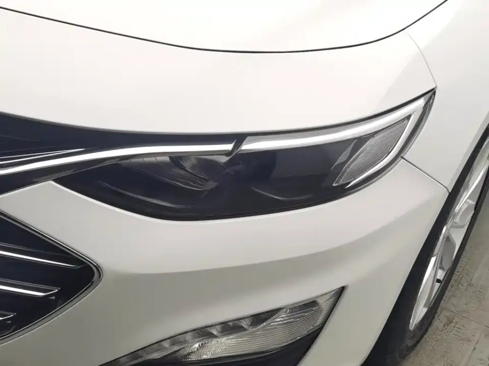 Chevrolet Malibu XL