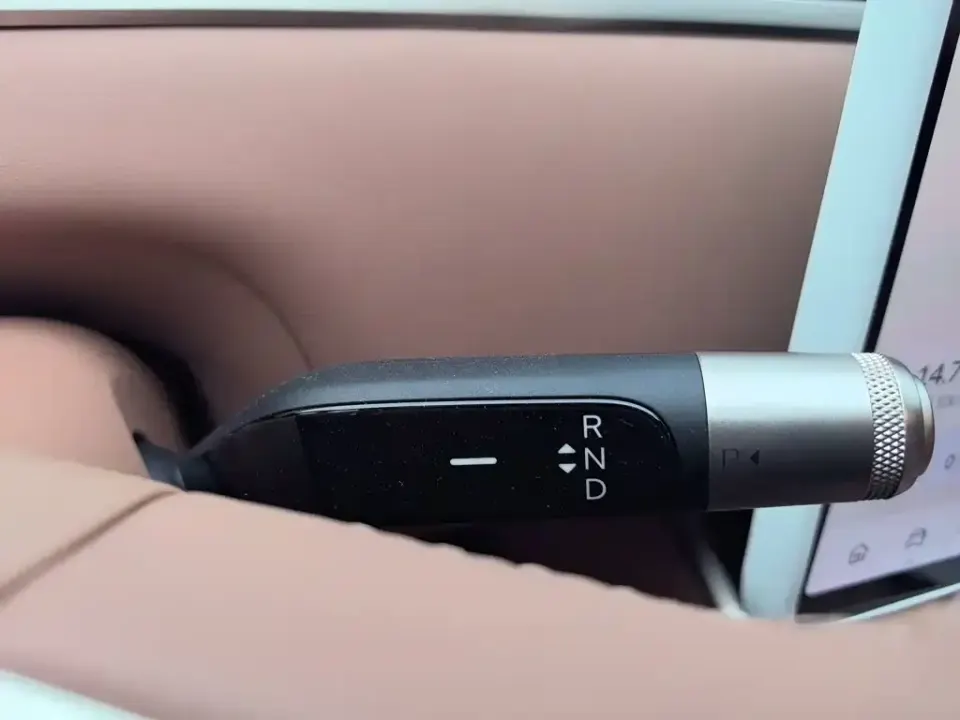 ONVO ONVO L90