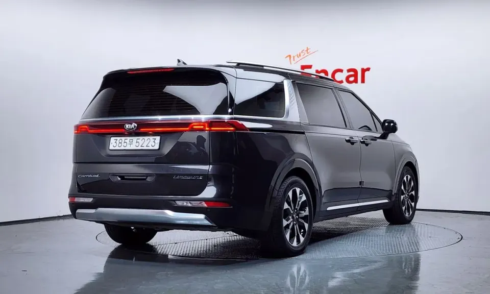 Kia Canival