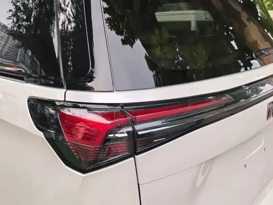 Buick GL8 Hybrid