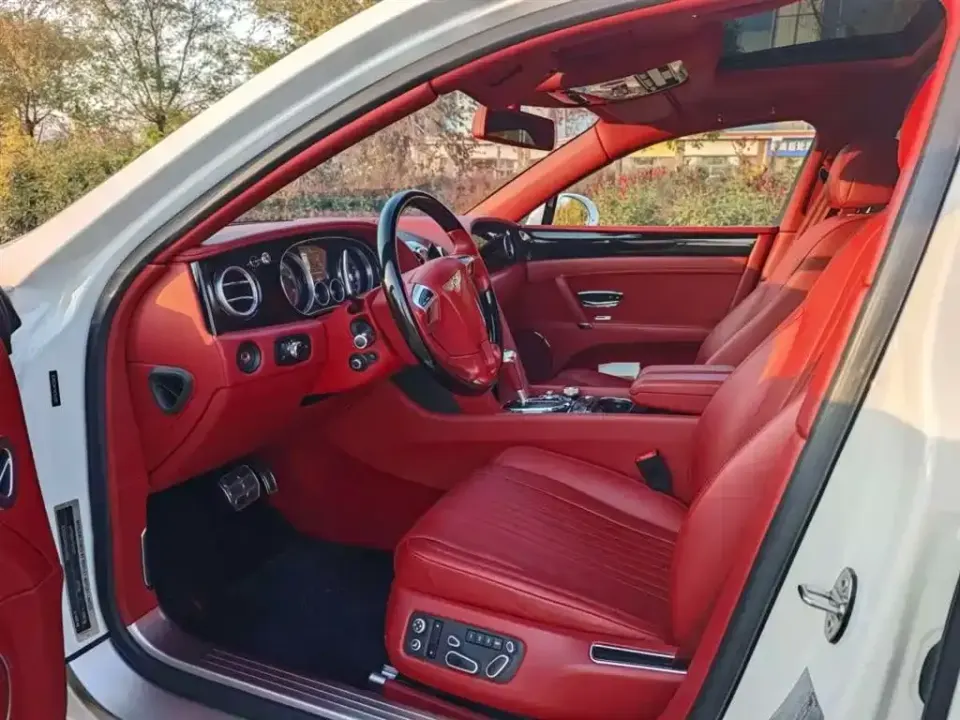 Bentley Flying Spur