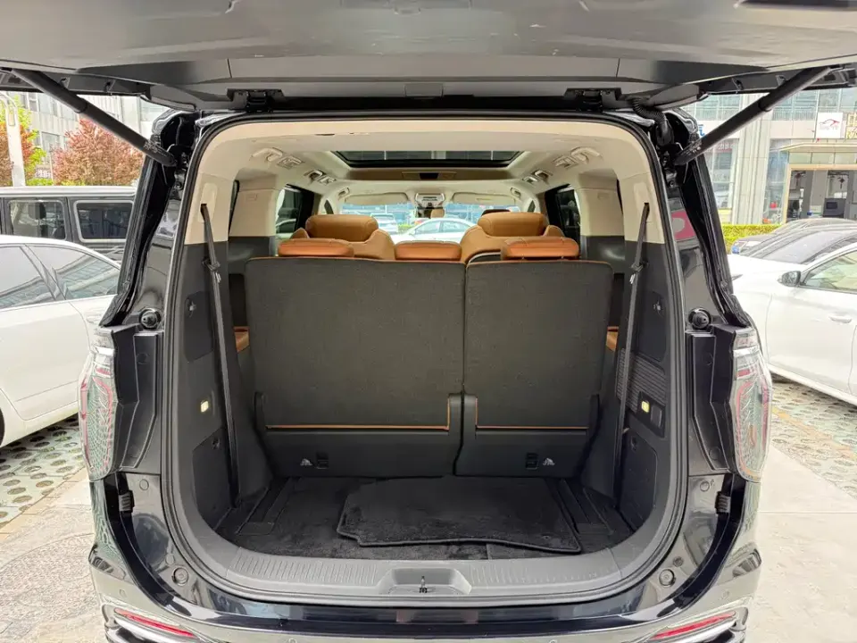 Hongqi Hongqi HQ9