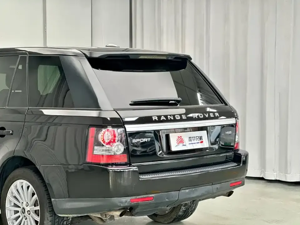Land Rover Sport