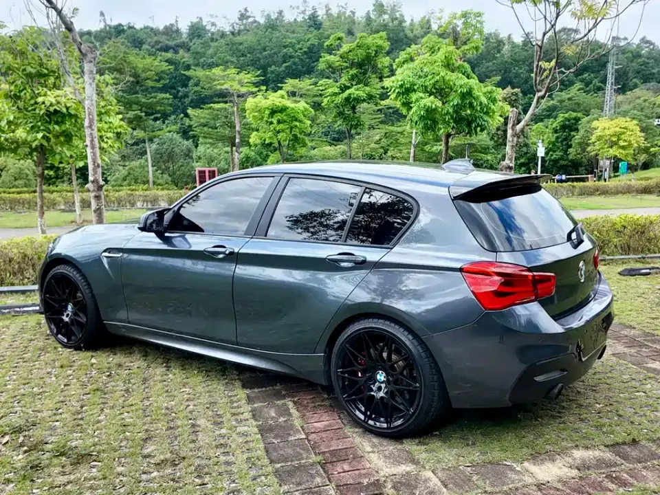 BMW 1 Series (Import)