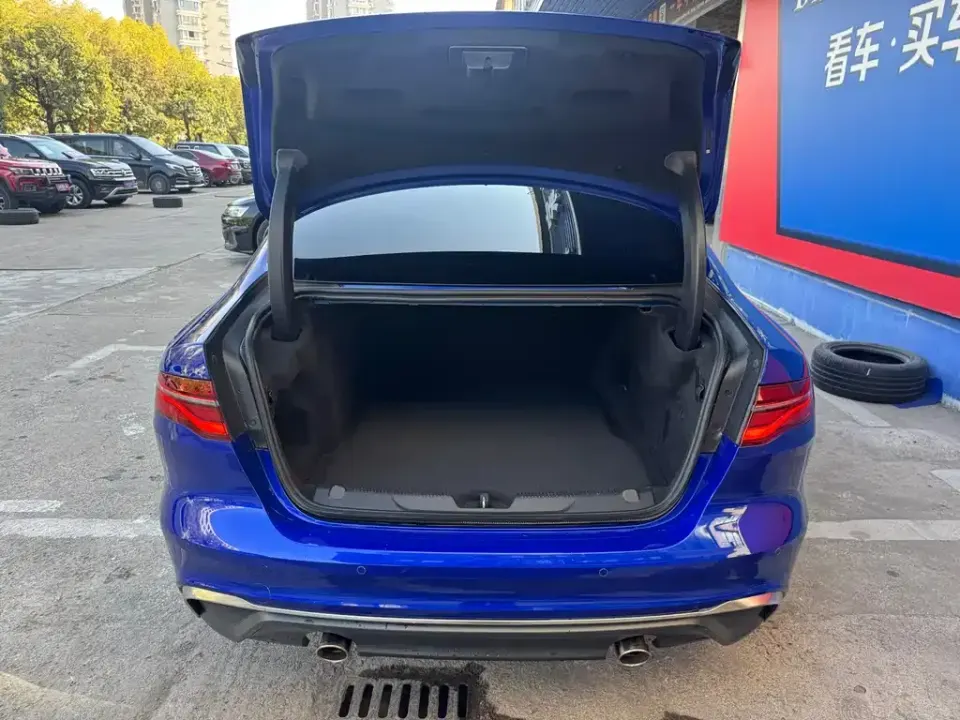 Jaguar XEL