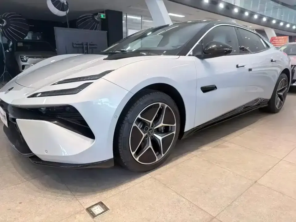 Lotus Emeya