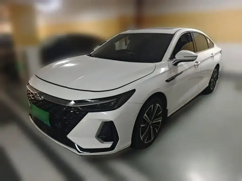 Chery Arrizo 8
