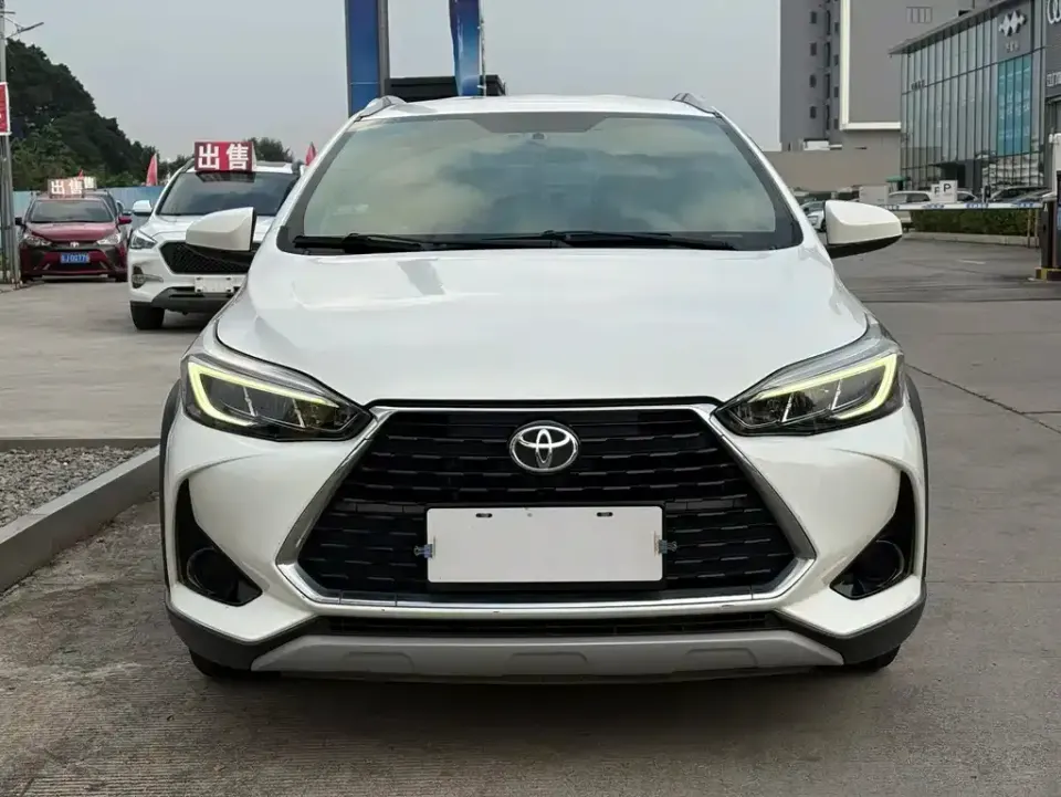 Toyota Yaris L