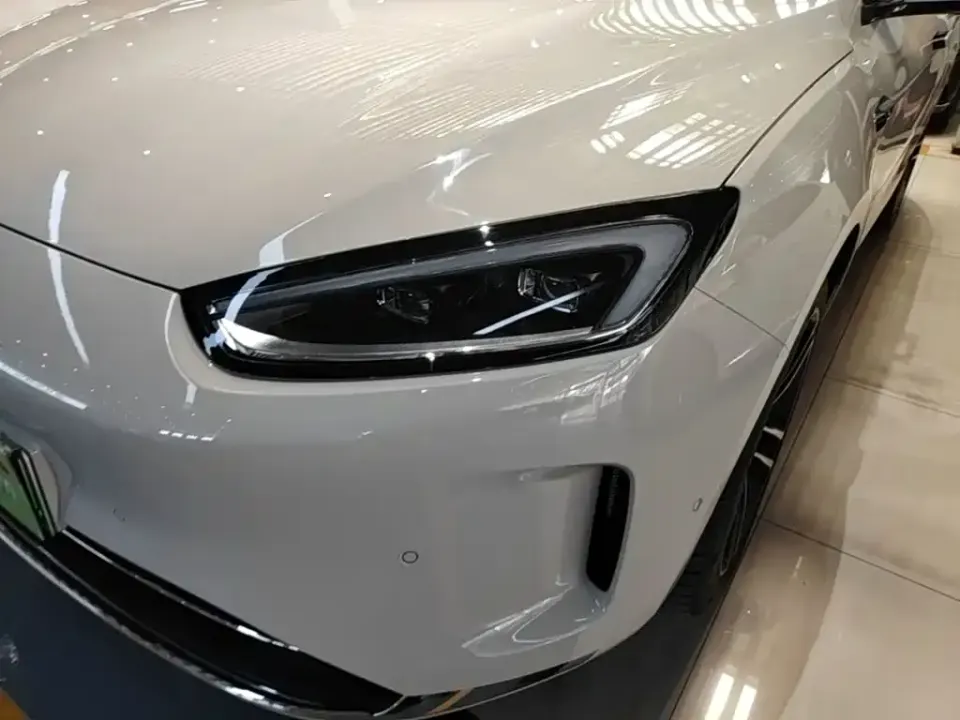 AITO AITO M5