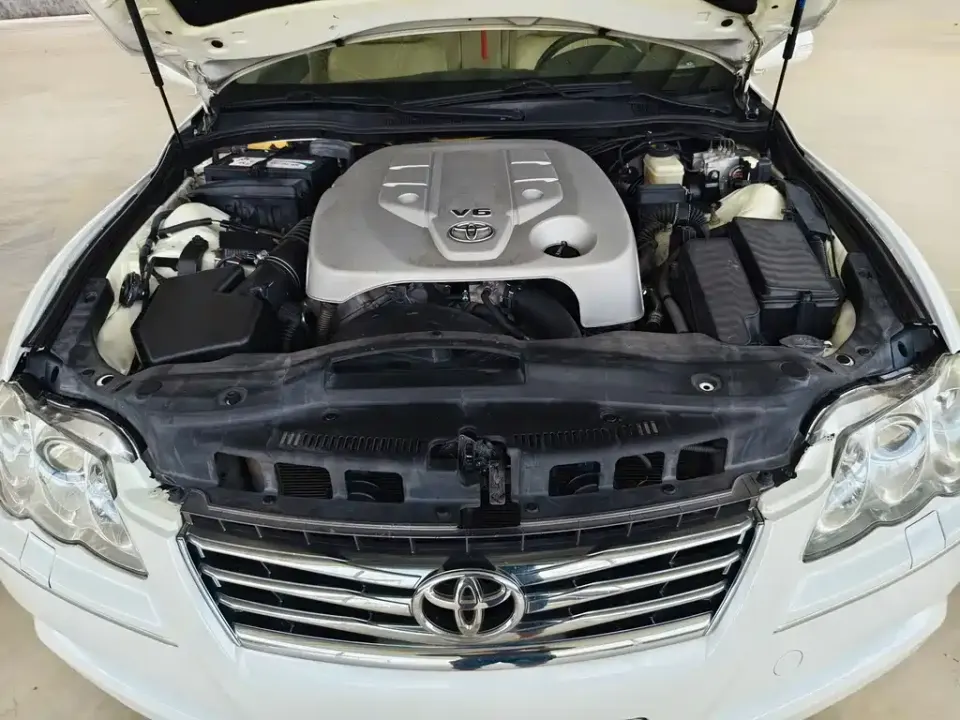 Toyota Reiz