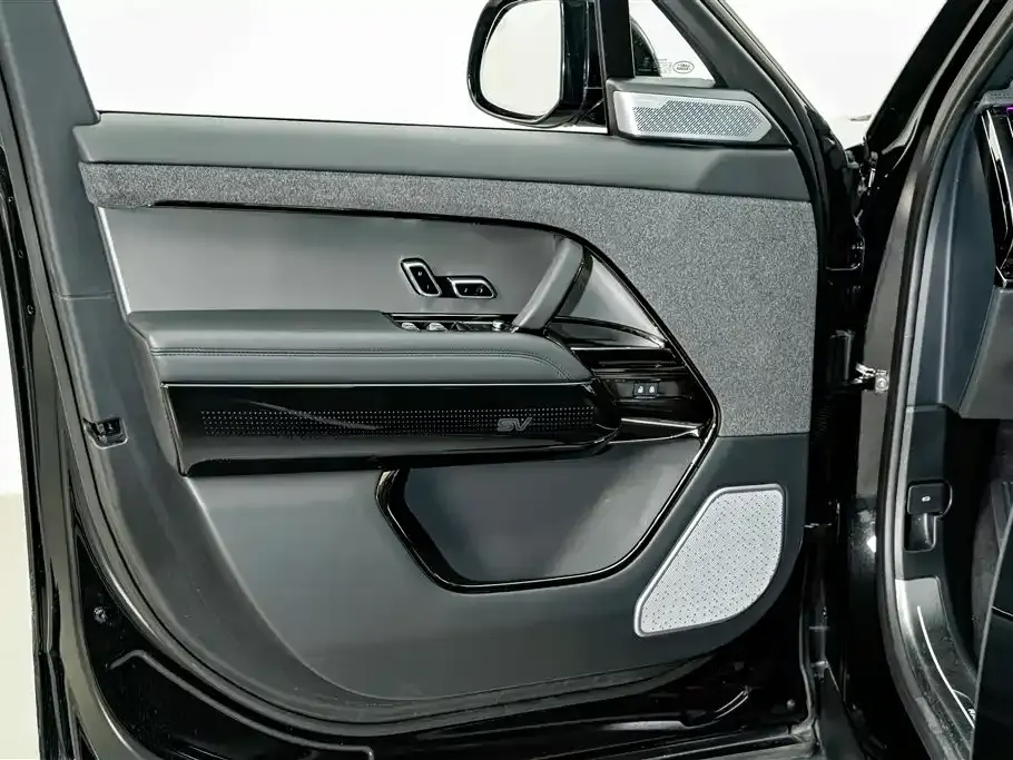 Land Rover Sport