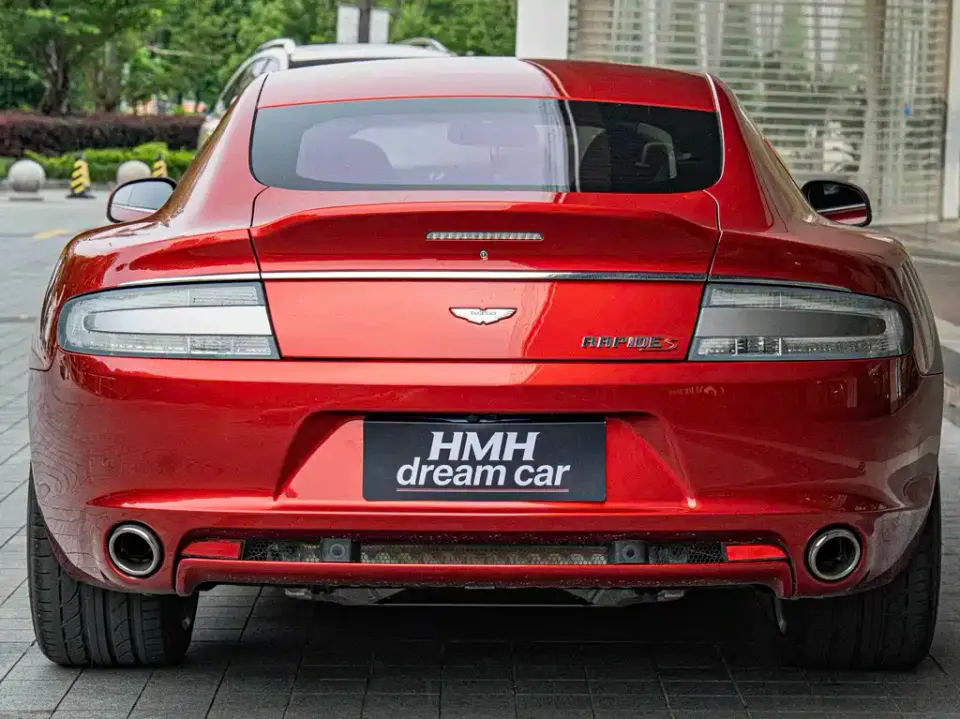 Aston Martin Rapide