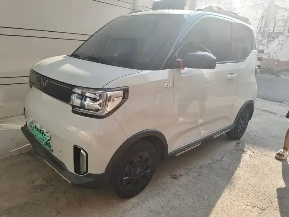 Wuling MINIEV
