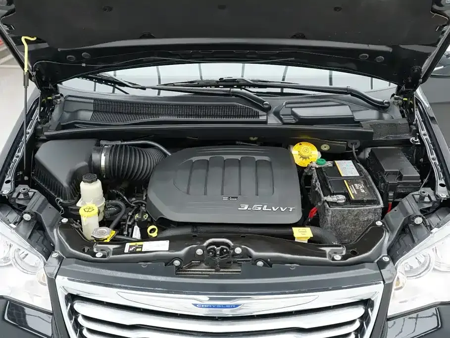 Chrysler Grand Voyager (Import)