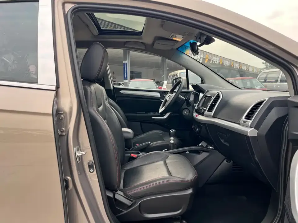 JAC Refine S3