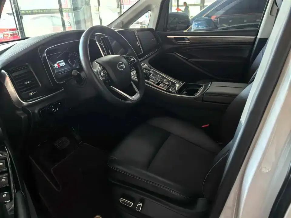 GAC Trumpchi M8