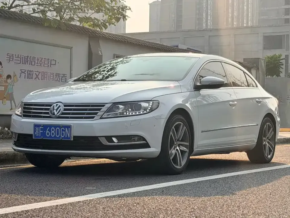 Volkswagen CC