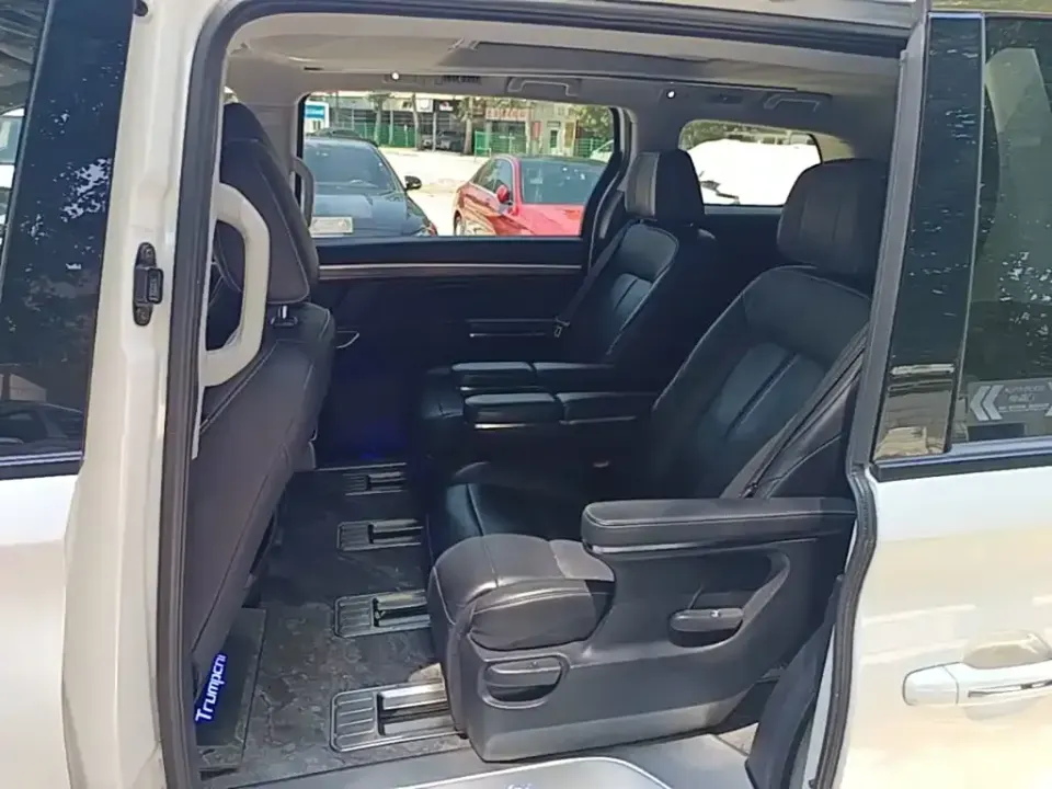 GAC Trumpchi M8