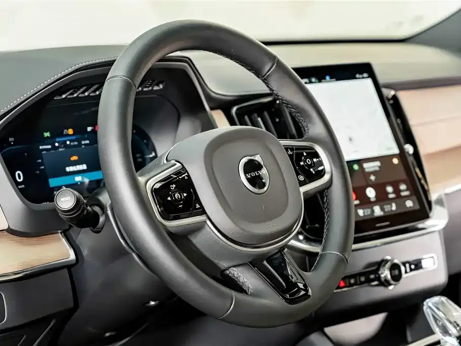 Volvo XC90 PHEV