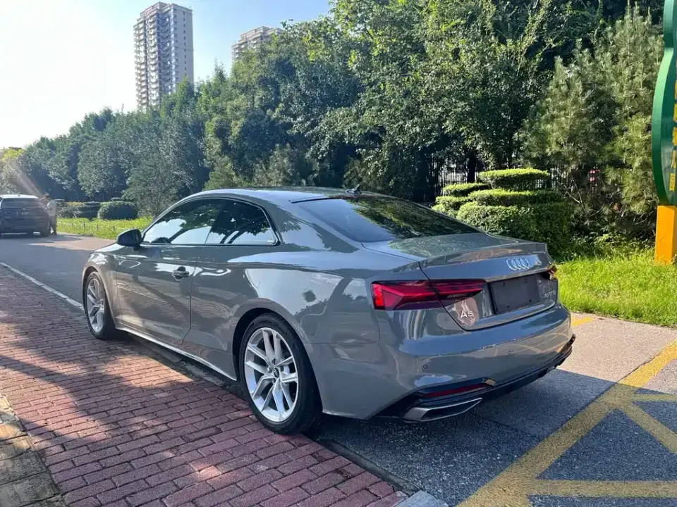 Audi A5 (Import)