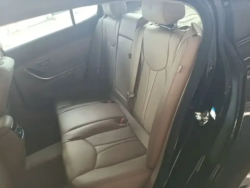 Roewe 950