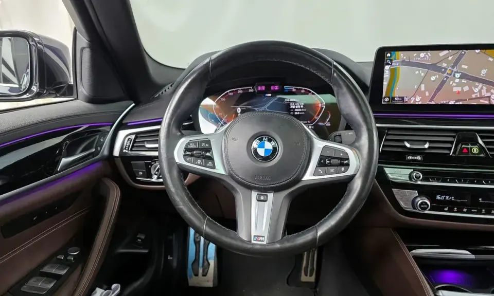 BMW 5-Series