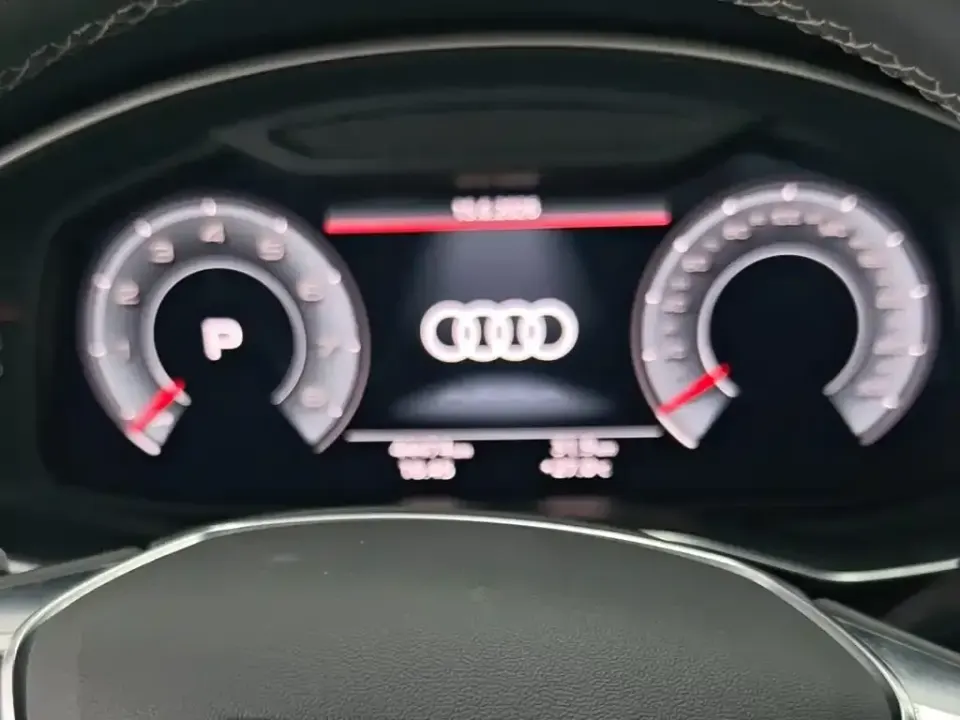 Audi A7L