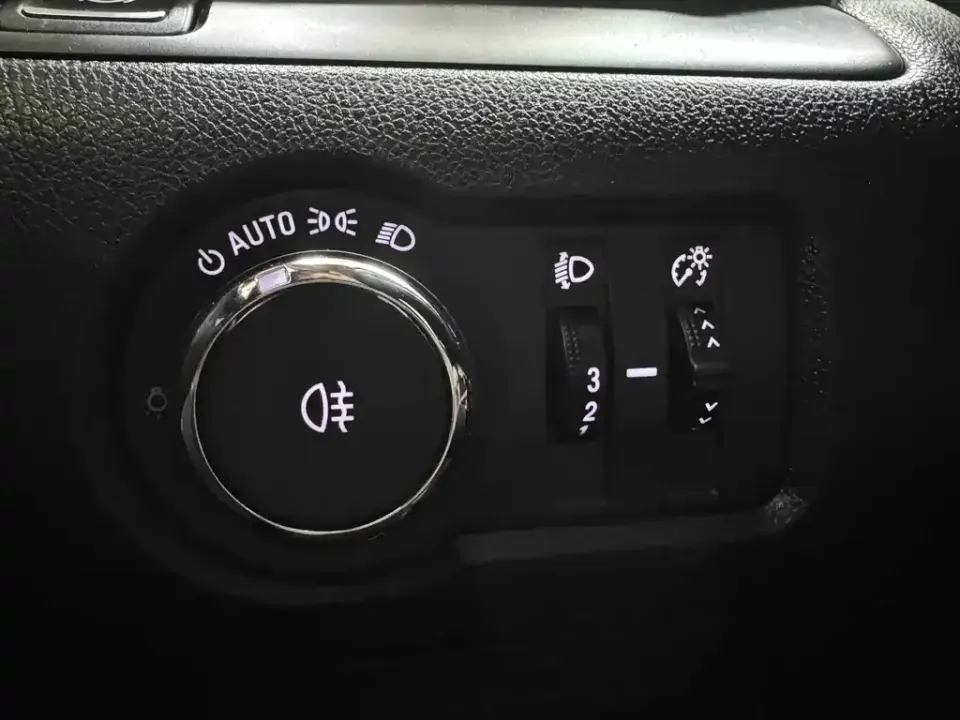 Buick GL6