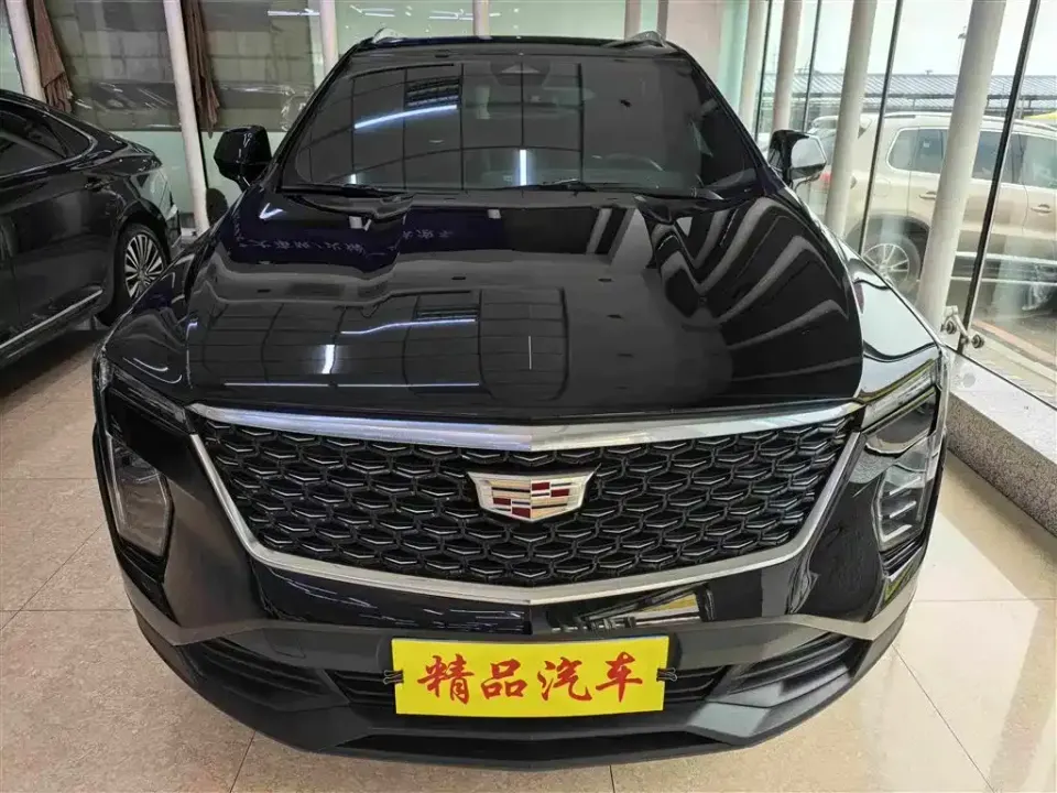 Cadillac XT4