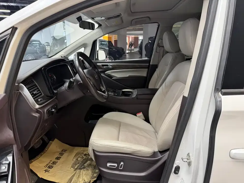 GAC Trumpchi M8