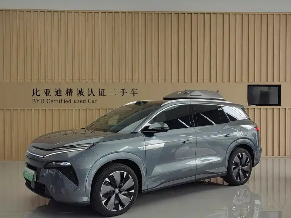 BYD Tang L