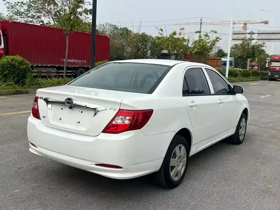 BYD F3