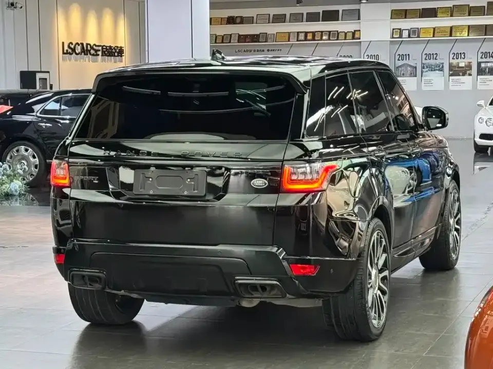 Land Rover Sport