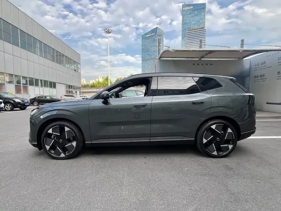 Volvo XC70 PHEV