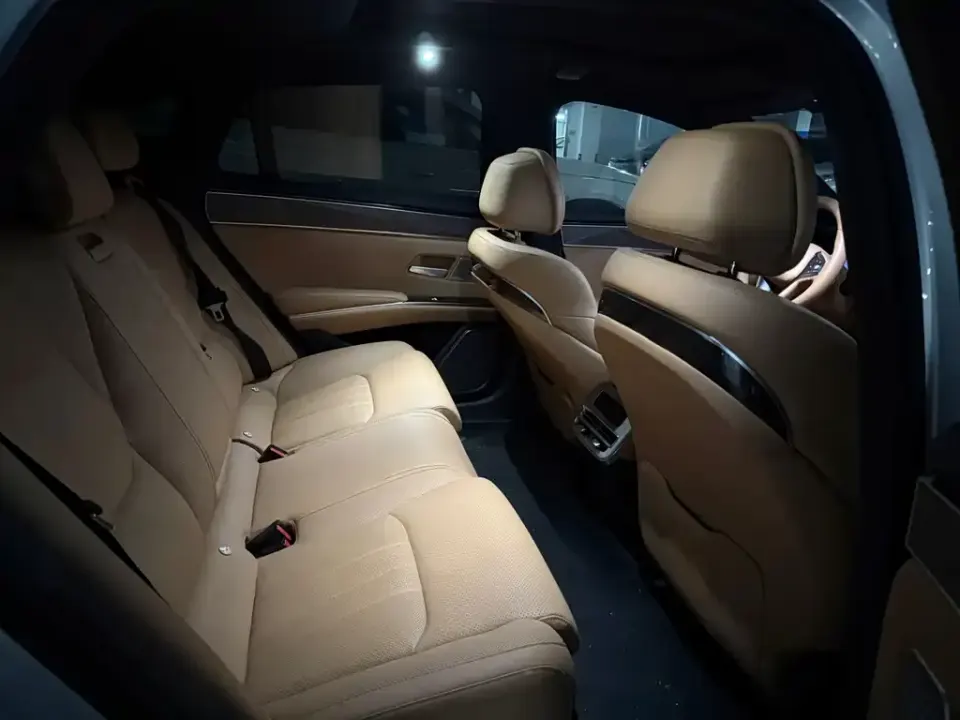 BYD Han L