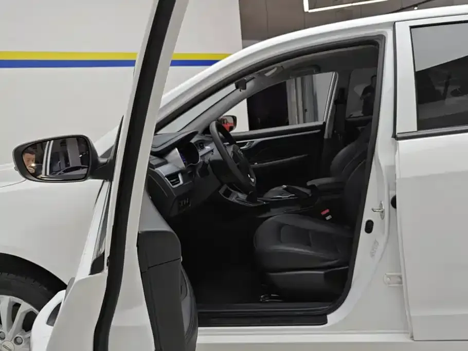 Geely Vision