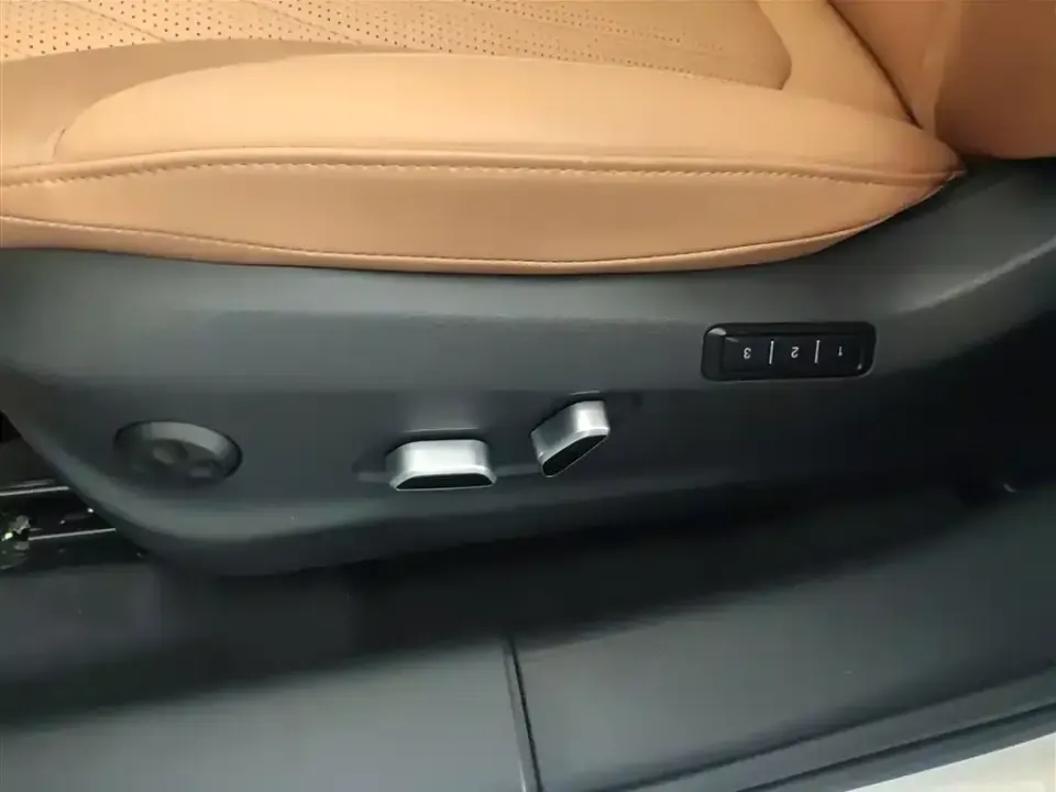 Hongqi Hongqi HS5
